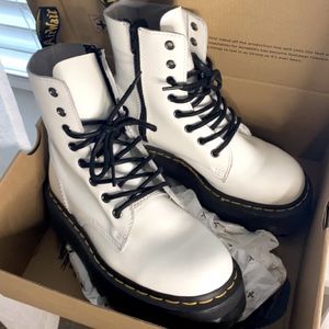 Dr marten Jadon Platform- New in box!